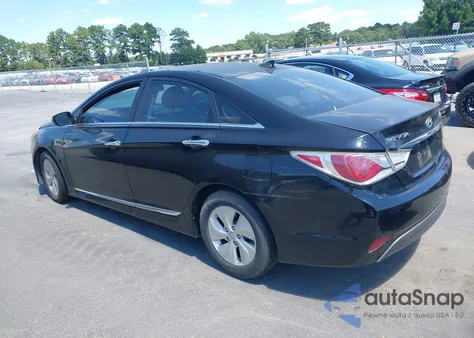 2013 Hyundai Sonata Hybrid z USA, uszkodzony, nr VIN KMHEC4A48DA073859